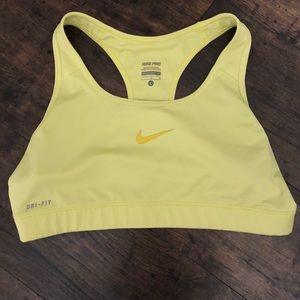 Nike Pro Sports Bra
